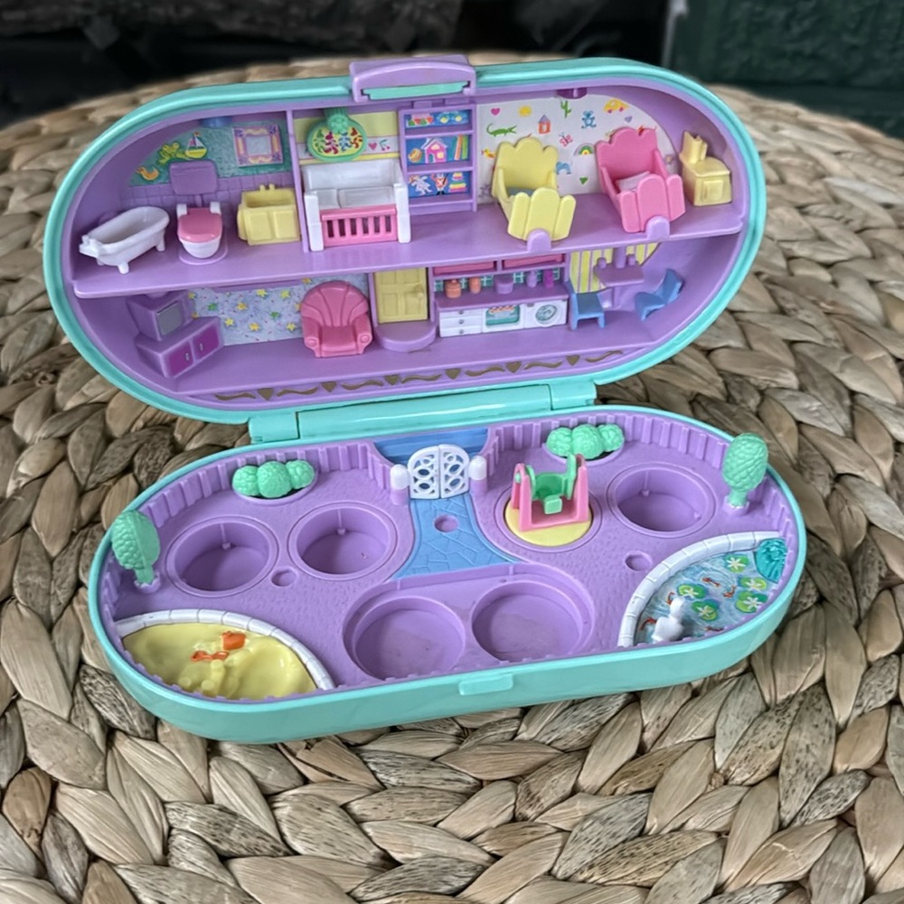 1992 Polly Pocket Compact